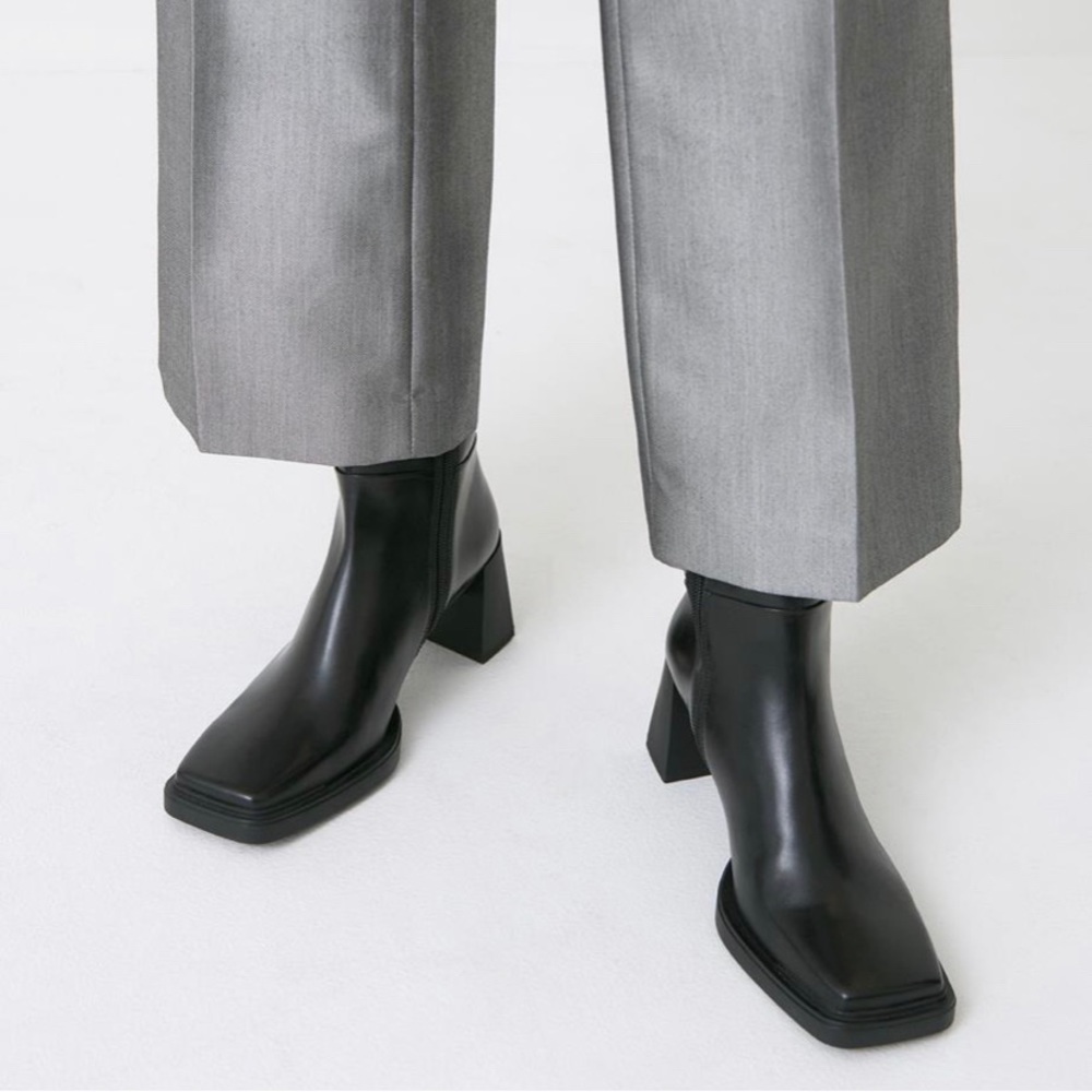 Vagabond Edwina square toe boot